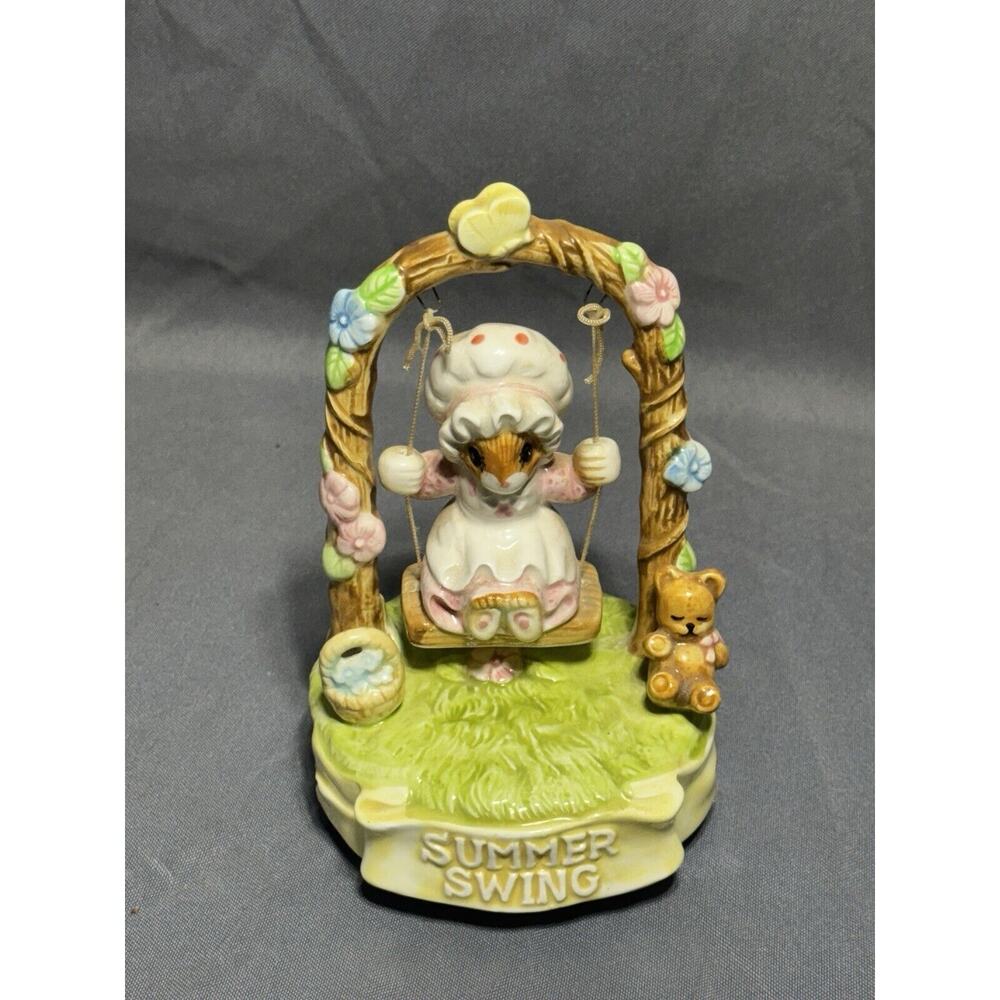 Vintage 6.5" Summer Swing Mouse Music Box What a Beautiful Morning Priscilla